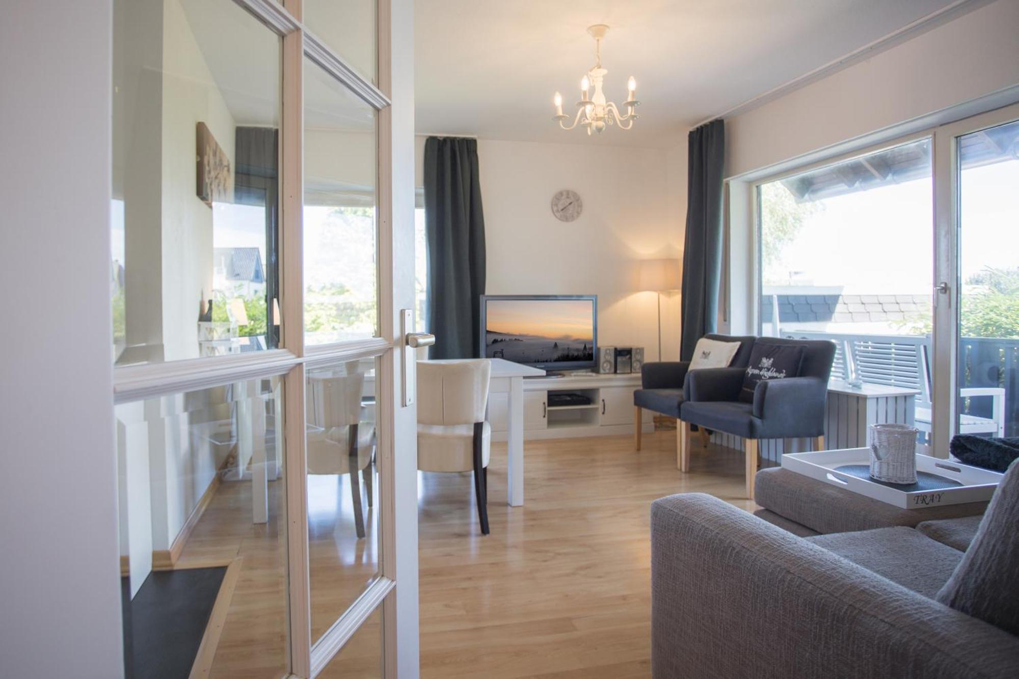 Ferienwohnung 'Kleine Auszeit Winterberg' - Am Herrenskoepfchen 4 Винтерберг Екстериор снимка