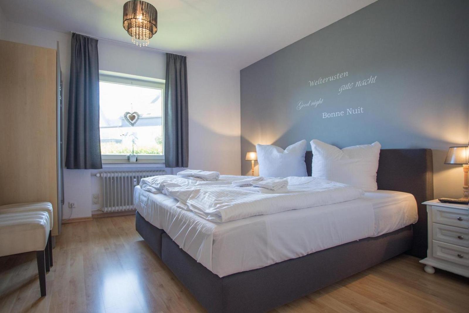 Ferienwohnung 'Kleine Auszeit Winterberg' - Am Herrenskoepfchen 4 Винтерберг Стая снимка